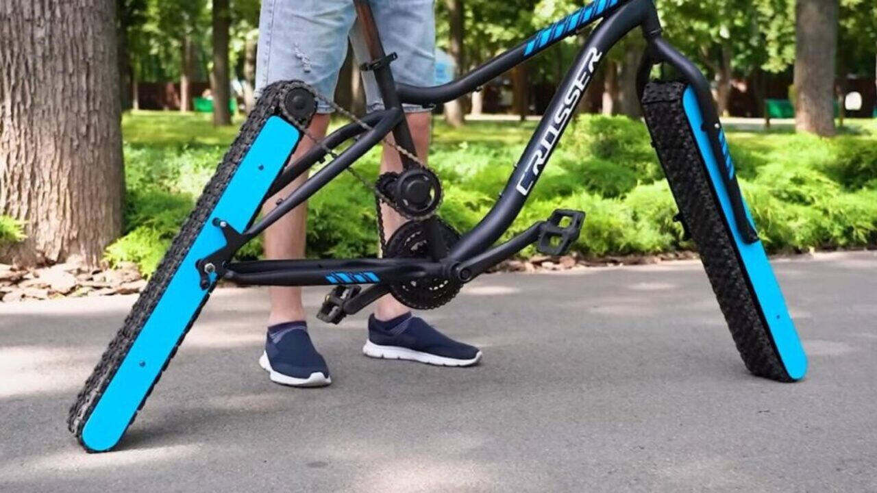 タンクバイク？ホイールはありません、それは金属トラックで移動します – テストとアセンブリプロセスを参照してください