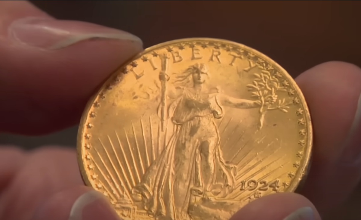 「それはたくさんの金です！」女性は1907年に珍しい1907年の金貨を販売しています。